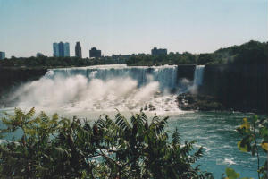Foto delle Cascate del Niagara (American Falls e Bridal Veil Falls)