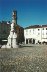 Foto di Vercelli (Piazza Cavour)